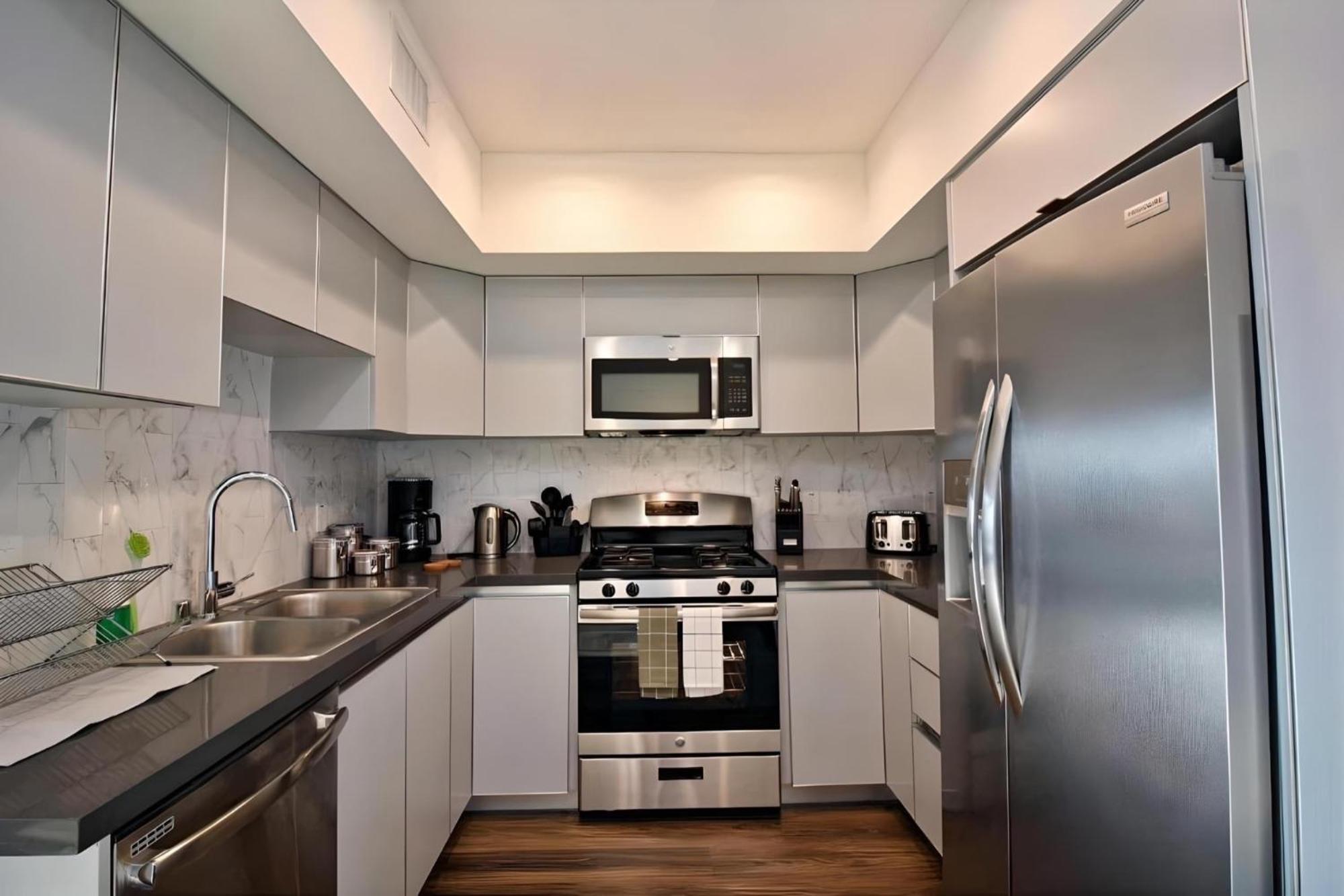 Los Angeles Premium Suites With Free Parking Экстерьер фото